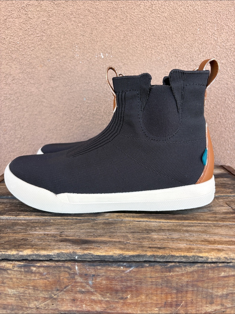 Vessi Women’s Weekend Chelsea Boot